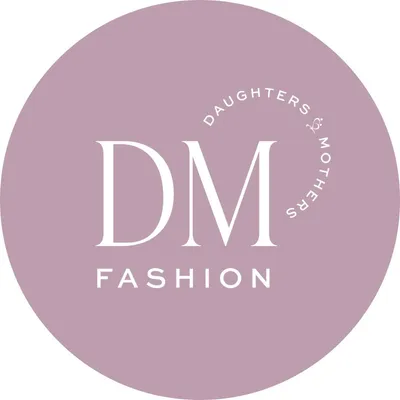 DM Fashion logo