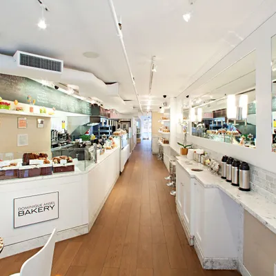 Dominique Ansel Online logo