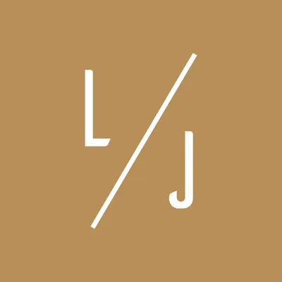 Lizzy James logo