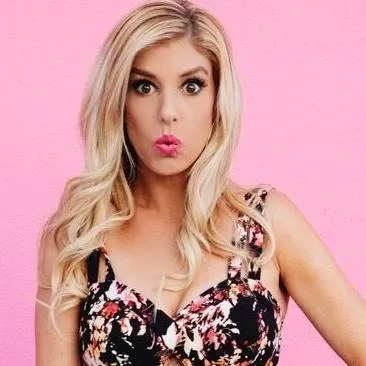 Rebecca Zamolo logo
