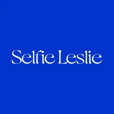 Selfie Leslie Australia logo